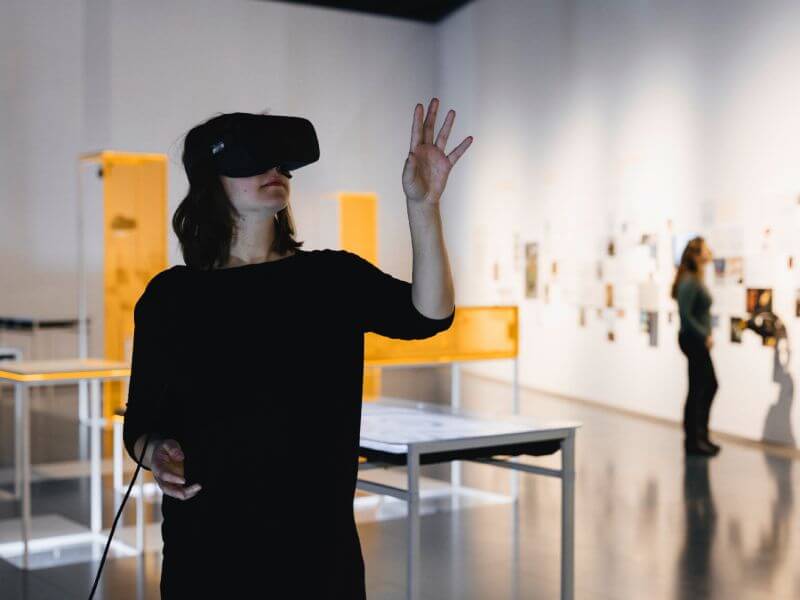 Woman with VR goggles, MAKING MATTER SYMPOSIUM 2020