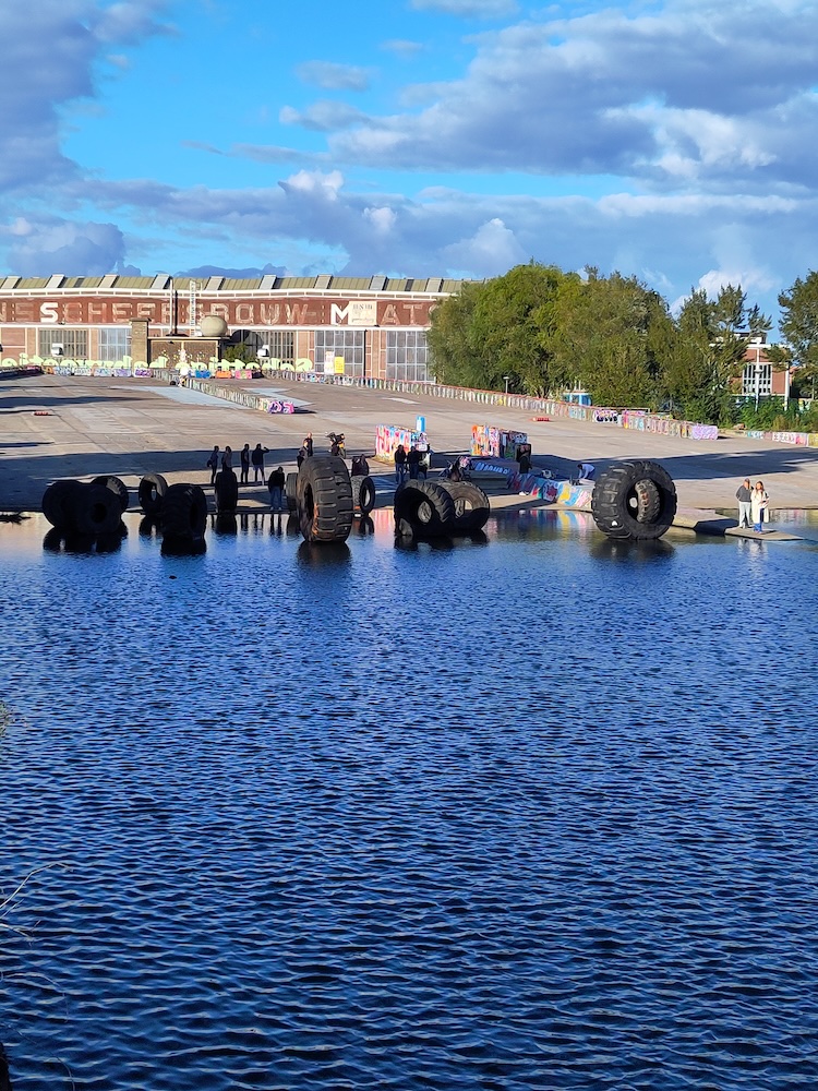 IMG_20250923_174402small Michael Pinsky - All the Tyres from Iceland photo Lucas Evers - Waag Futurelab
