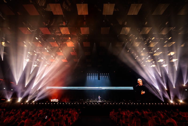 TA-LT-2 credit @tinneconjaertsphotography and Love Tomorrow